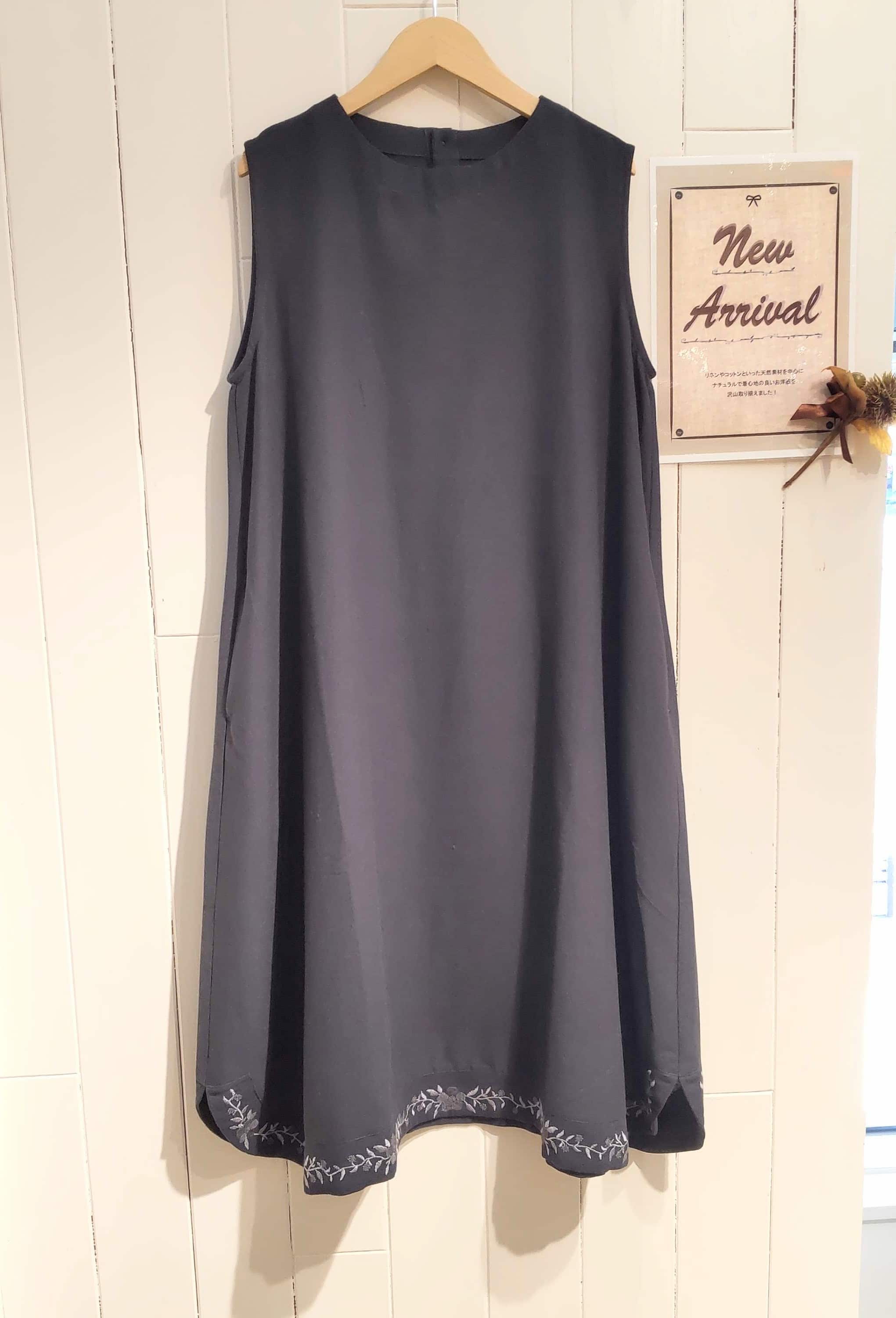 レーヨン麻刺繍入りノースリーブワンピース BO F