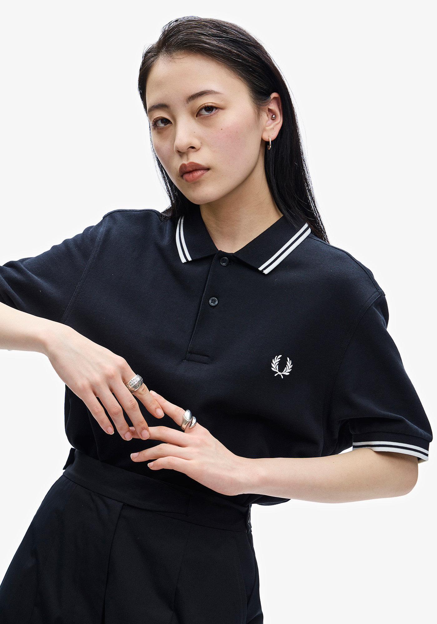 The Fred Perry Shirt - M3600(XS 748: WHITE / BRIGHT RED / NAVY