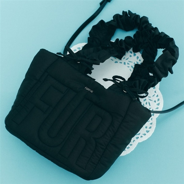 ロゴパテッドトートバッグ BLK F