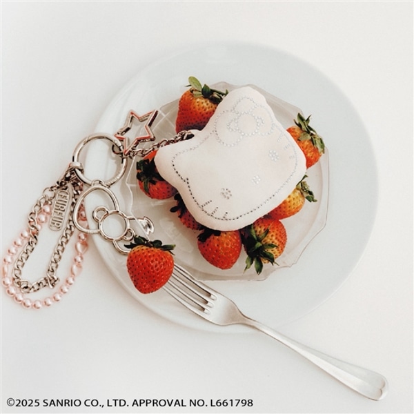 HELLO KITTY クリスタルチャーム PNK F