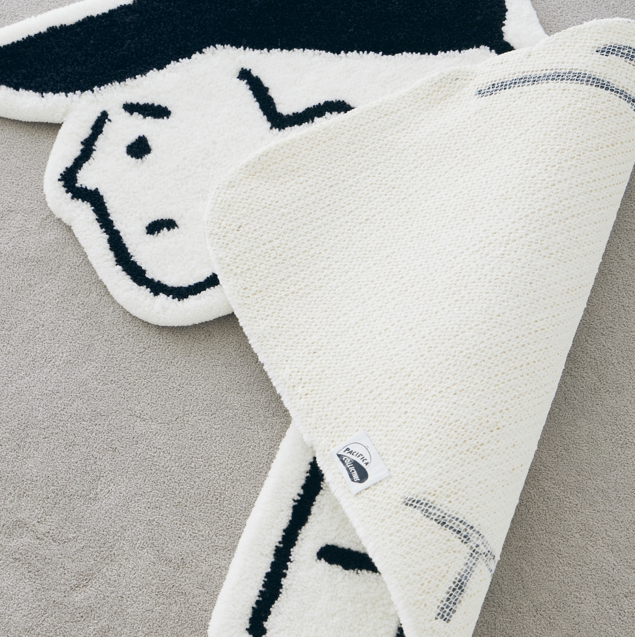 【2024年2月下旬から順次発送】長場雄ラグ “Look Up”