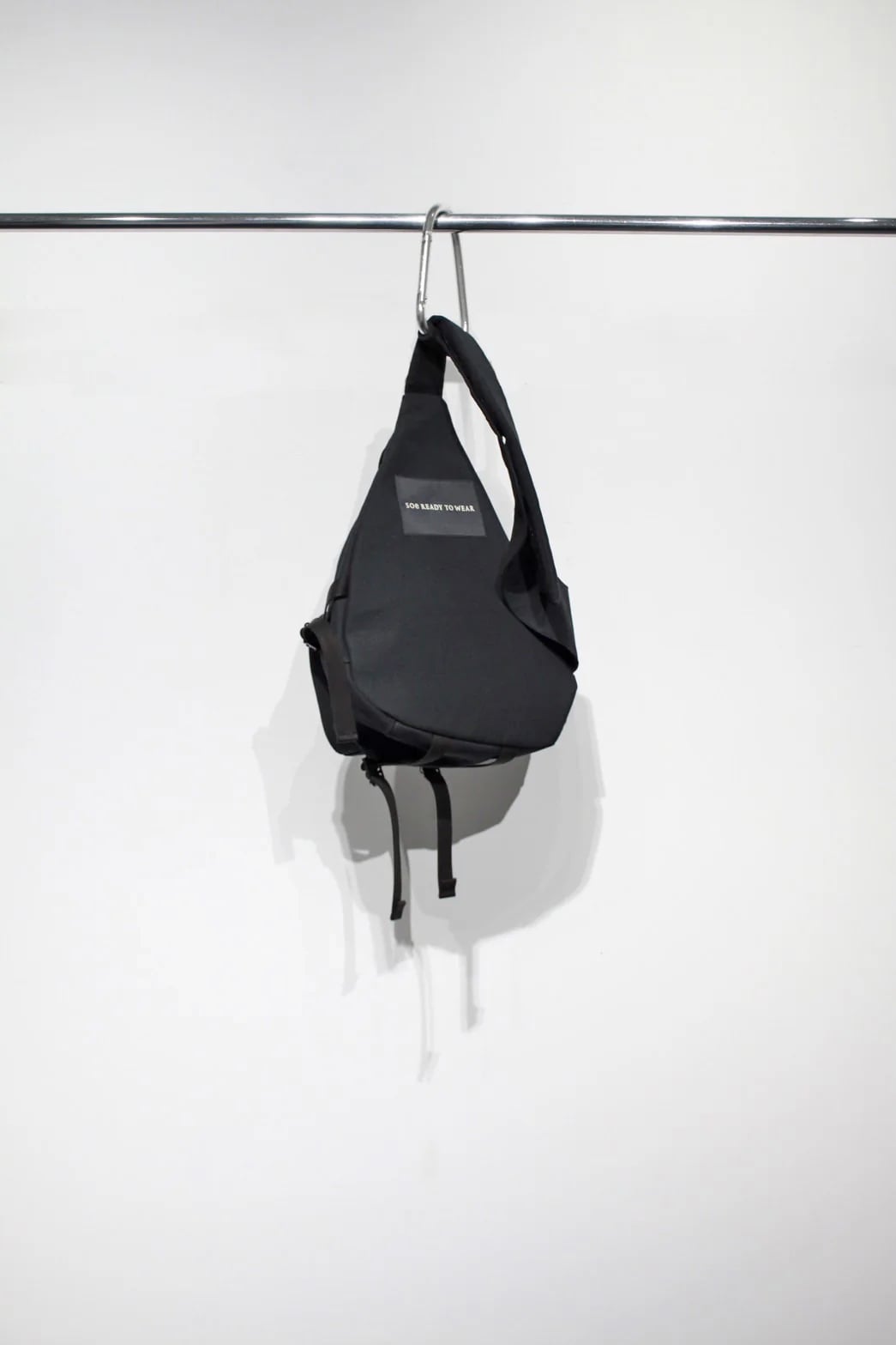 SOE/ソーイ/Triangle Bag Canvas Black F