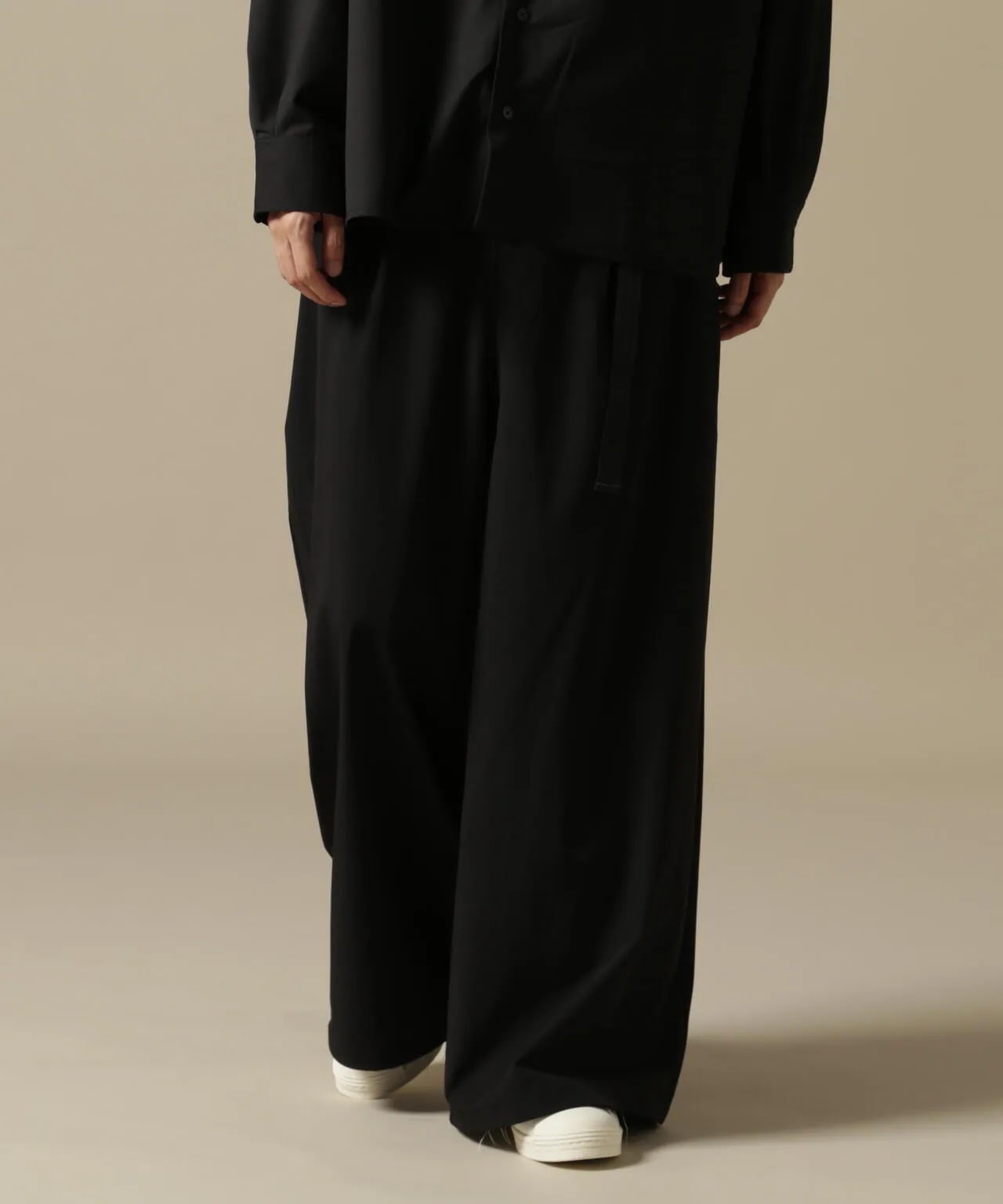 DankeSchon/ダンケシェーン/PREMIUM 撥水SN SUPER WIDE PANTS Black M