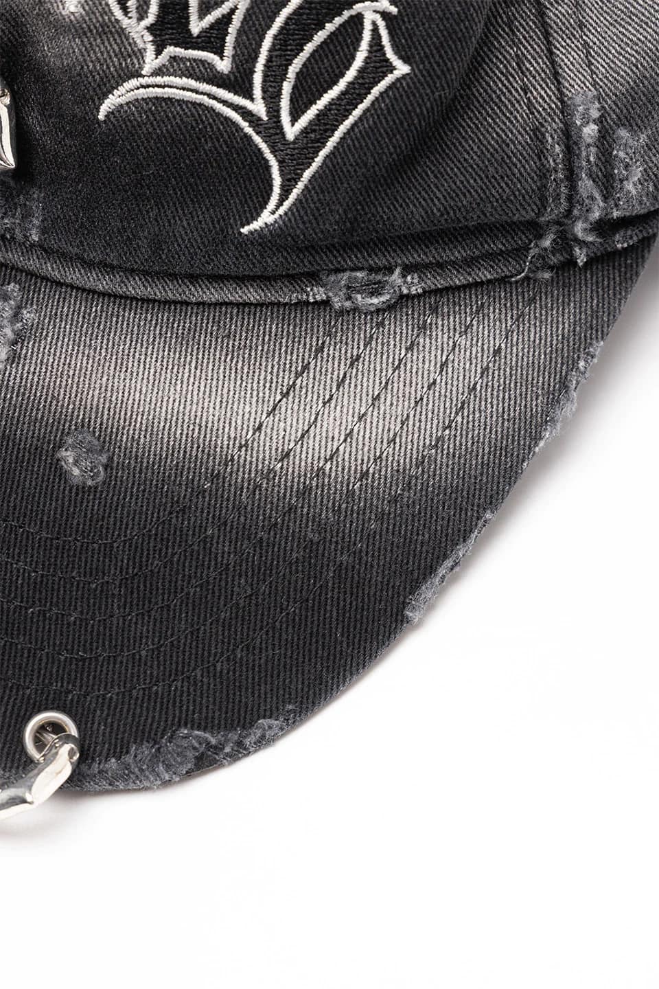 Supplier/ サプライヤー/Pierced Logo 6 Panel Cap Black FREE