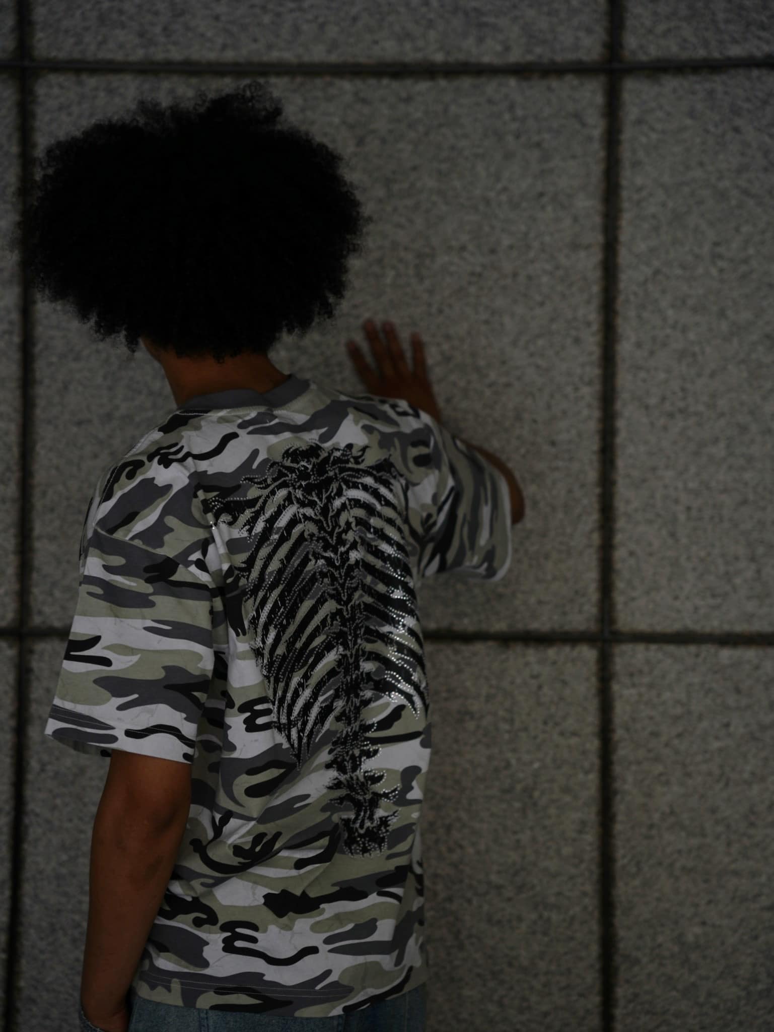 Supplier/Rhinestone Fire Bones Tee Exclusive LHP CAMO M