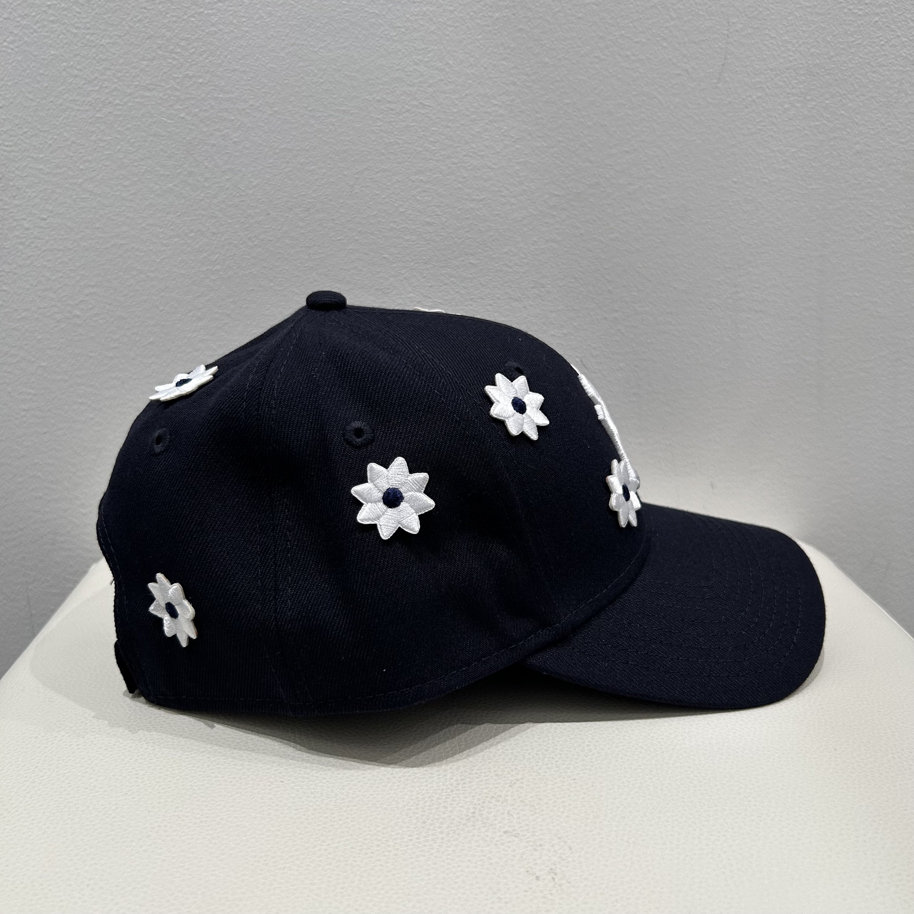 Nick Gear × NewEra / 3D Flower Cap(Free Navy)｜ LHP｜名古屋PARCO | ONLINE