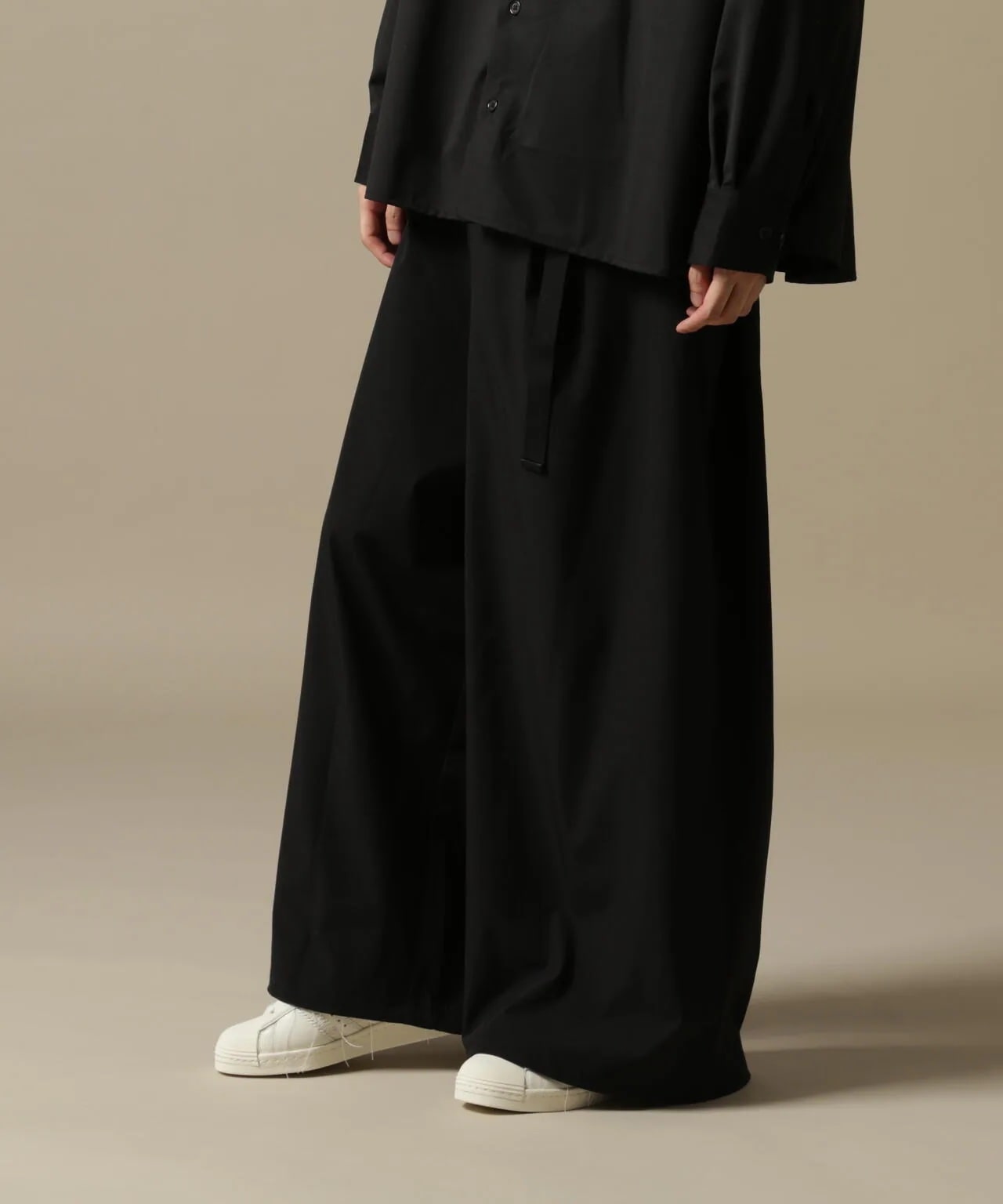DankeSchon/ダンケシェーン/PREMIUM 撥水SN SUPER WIDE PANTS Black M