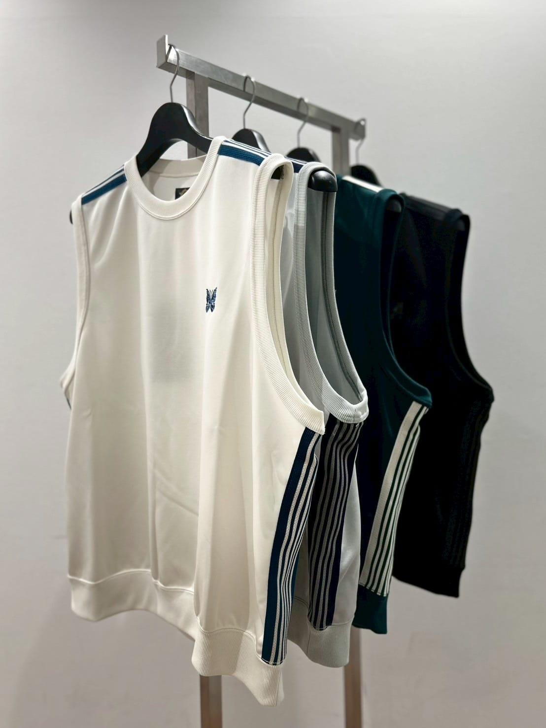  NEEDLES/ニードルズ/【LHP EXCLUSIVE】 Sleeveless Track Crew Neck - Poly Smooth" Green S