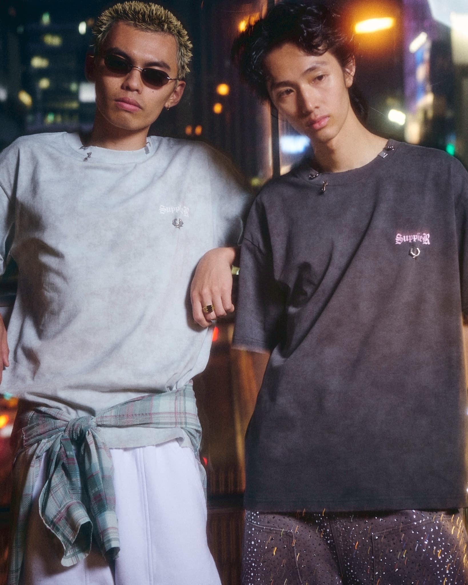 SUPPLIER/サプライヤー/【LHP EXCLUSIVE】DAMAGE PIERCED CROSS TEE White M