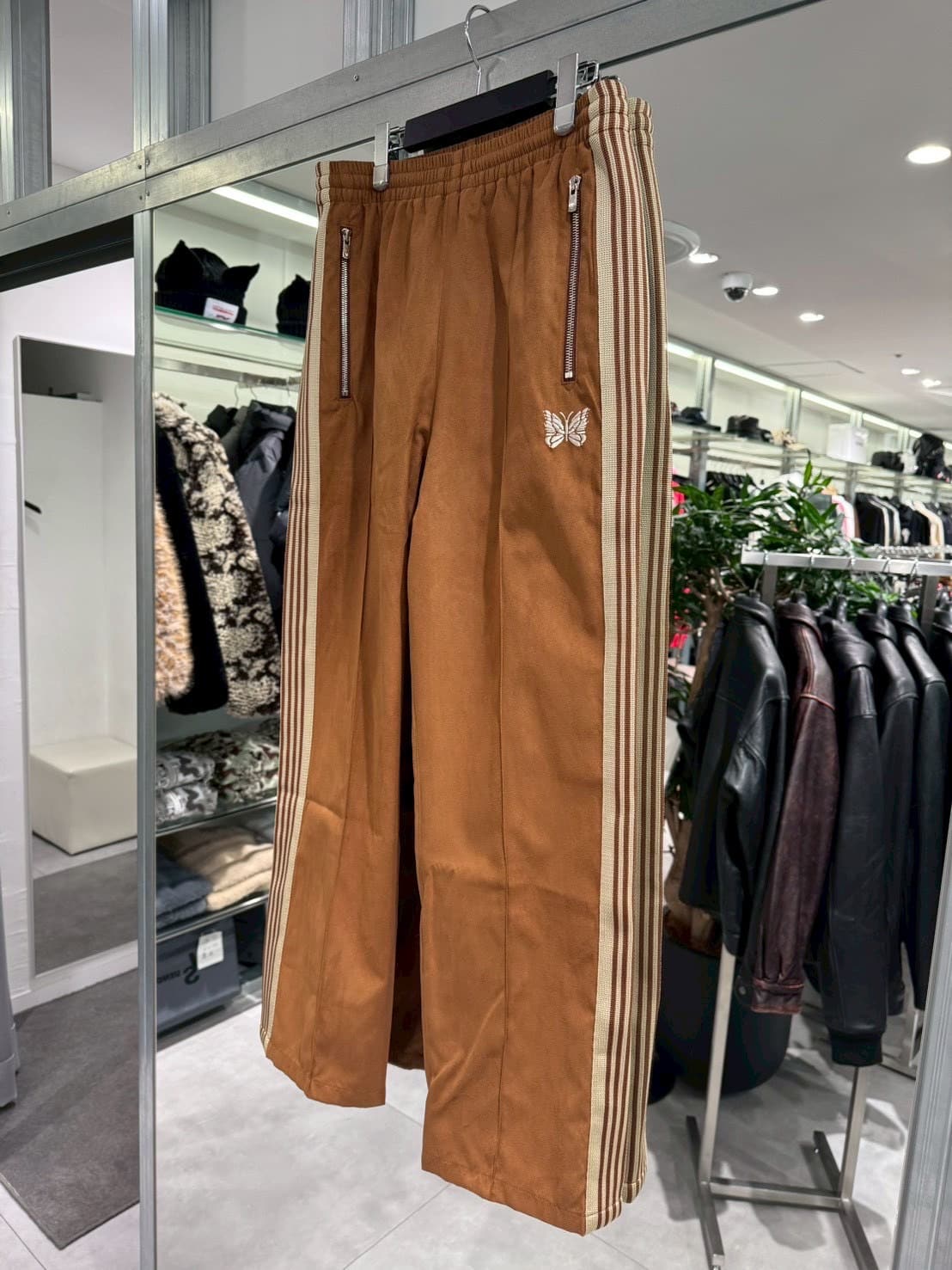 NEEDLES/ニードルズ/ 【EXCLUSIVE 】Track Pant - Synthetic Leather CAMEL XS