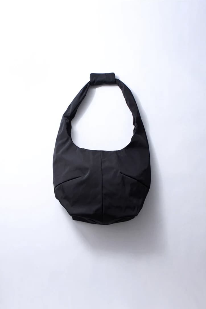 SOE/ソーイ/3D Tote Solotex Black F