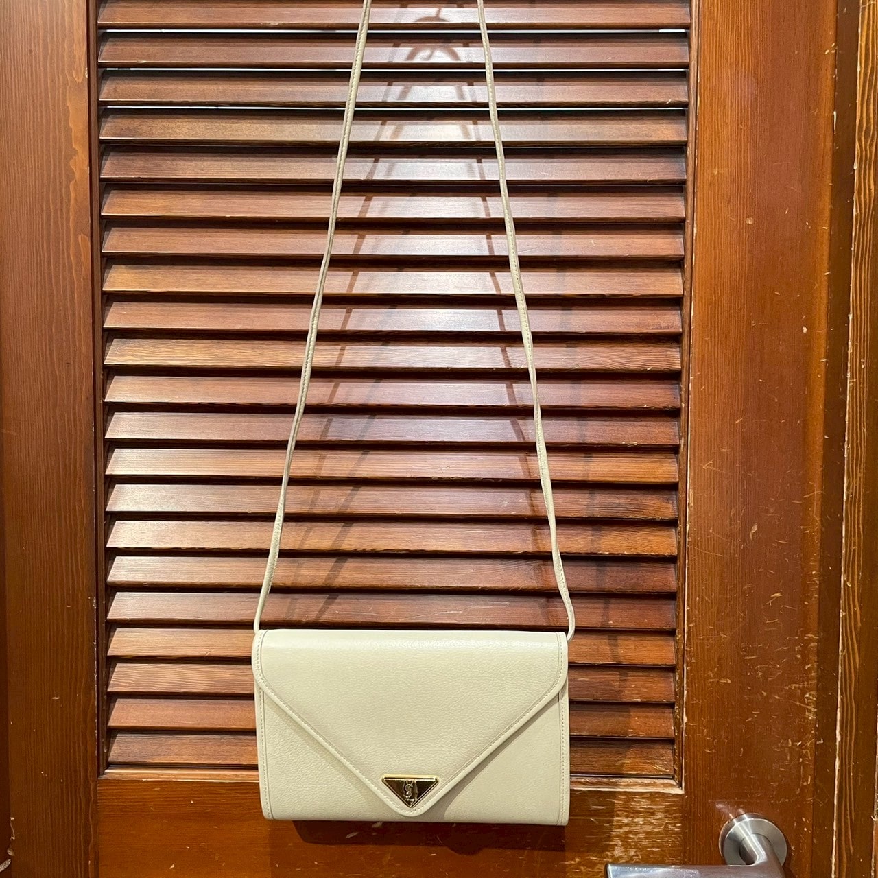 vintage YVES SAINT LAURENT(イヴ・サンローラン）ショルダーバッグ