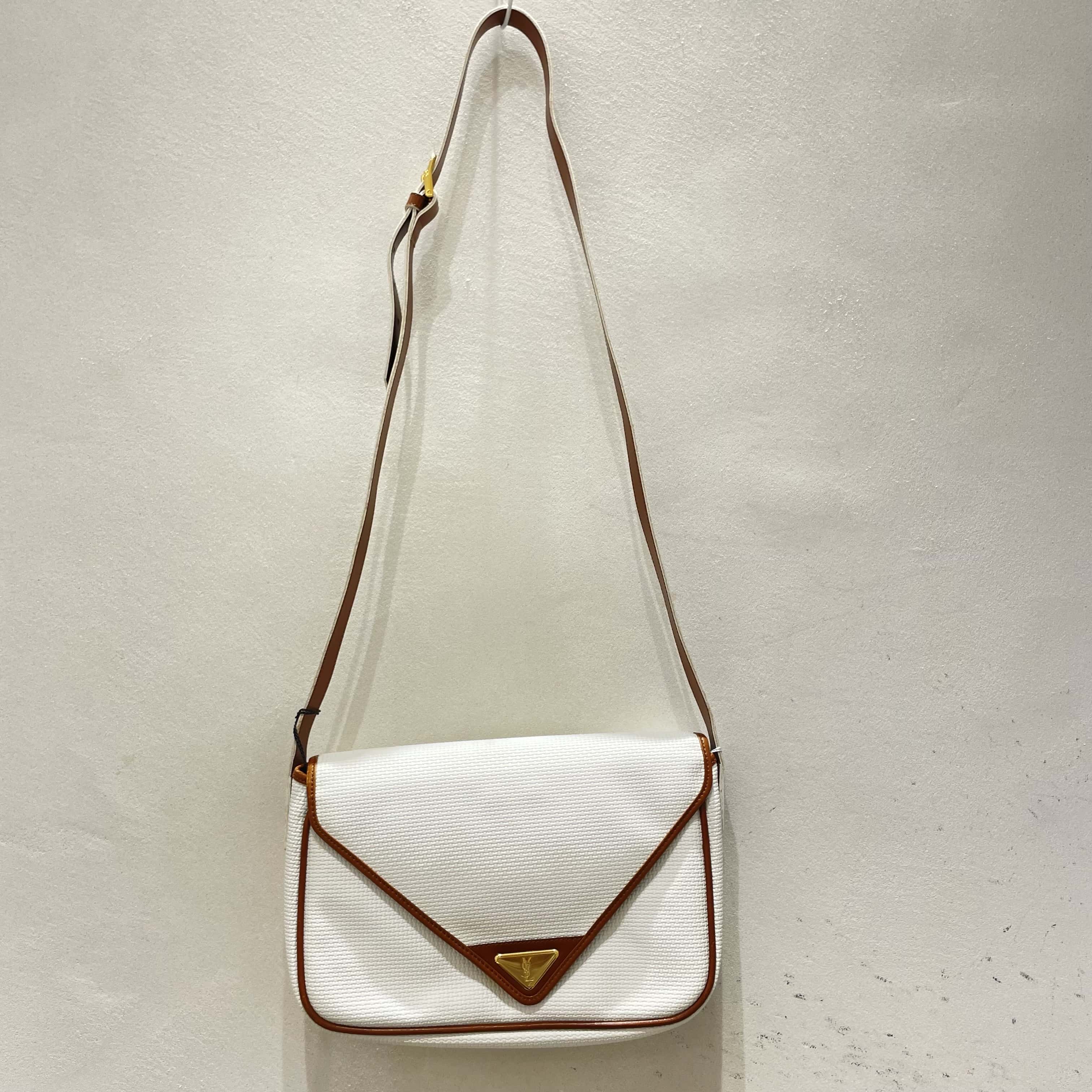 vintage YVES SAINT LAURENT〈イヴ・サンローラン〉ショルダーバッグ