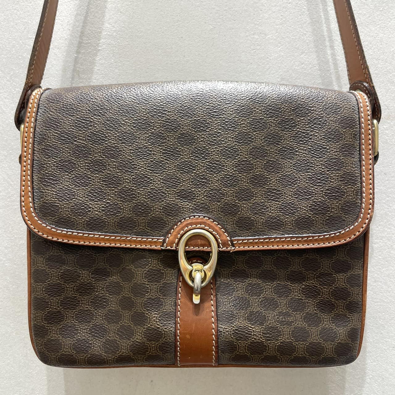 vintage CELINE(ヴィンテージセリーヌ）ショルダーバッグ