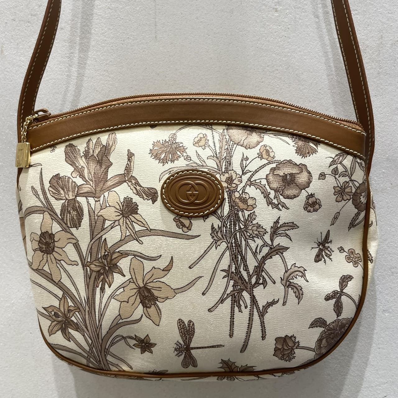 GUCCI スクエアトート ショルダーバッグ パテント ベージュ ヴィンテージ vintage GUCCI〈ヴィンテージグッチ〉トートバッグ｜ ノークス｜仙台