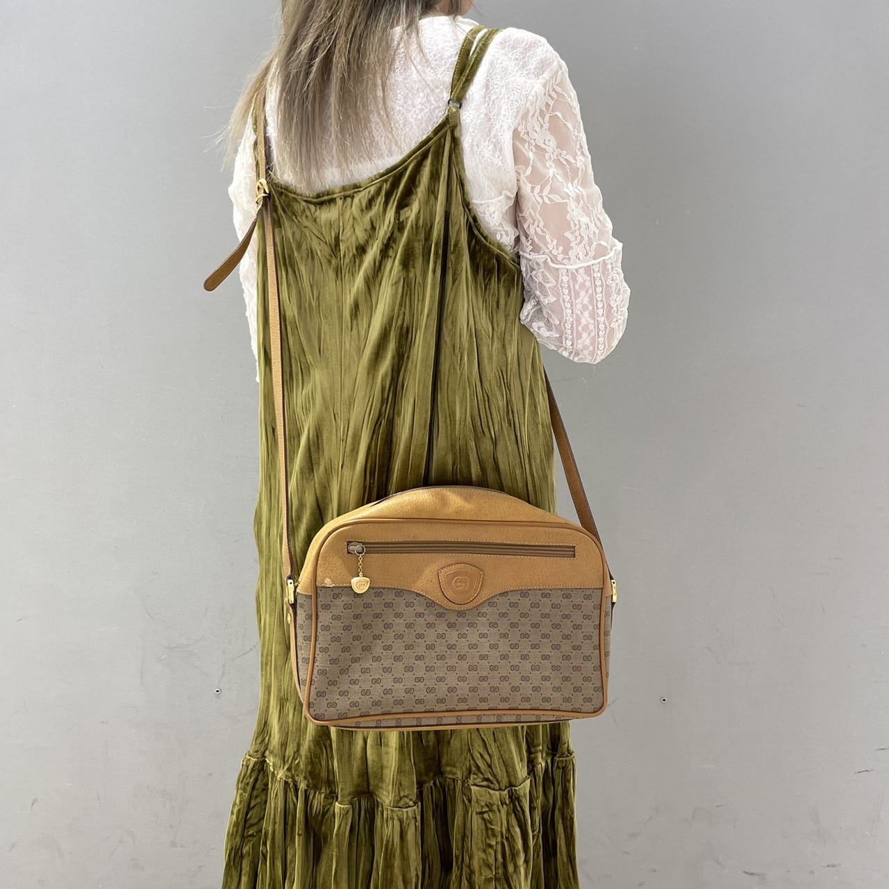 vintage GUCCI〈ヴィンテージグッチ〉ショルダーバッグ