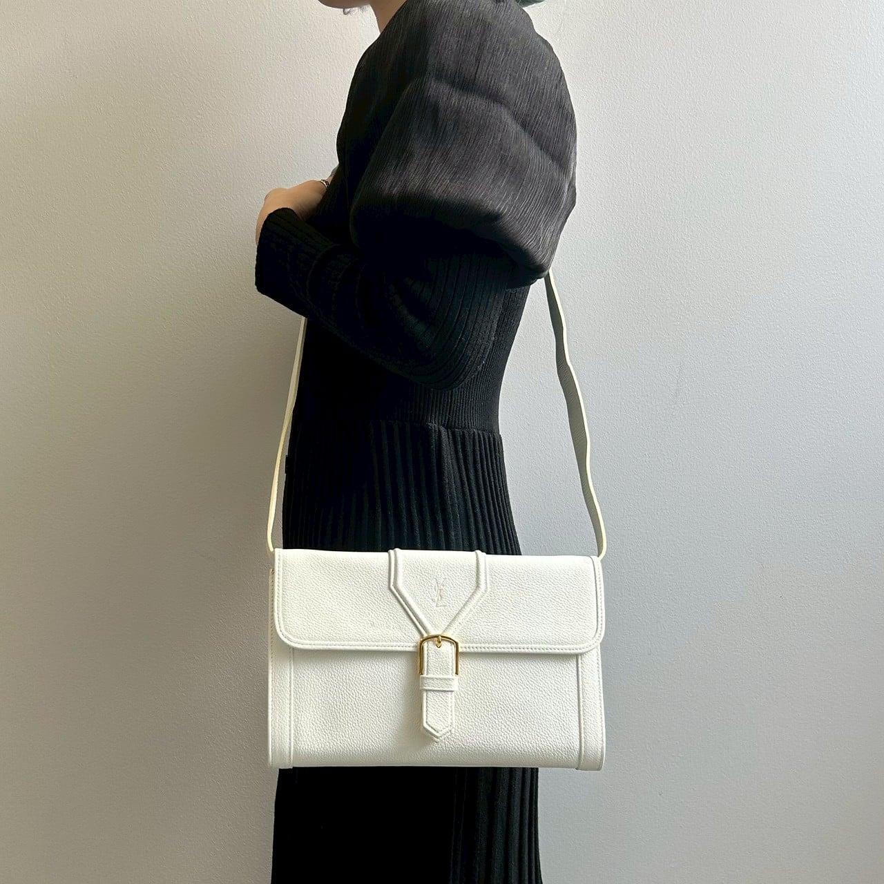 vintage YVES SAINT LAURENT(イヴ・サンローラン）ショルダーバッグ/クラッチバッグ