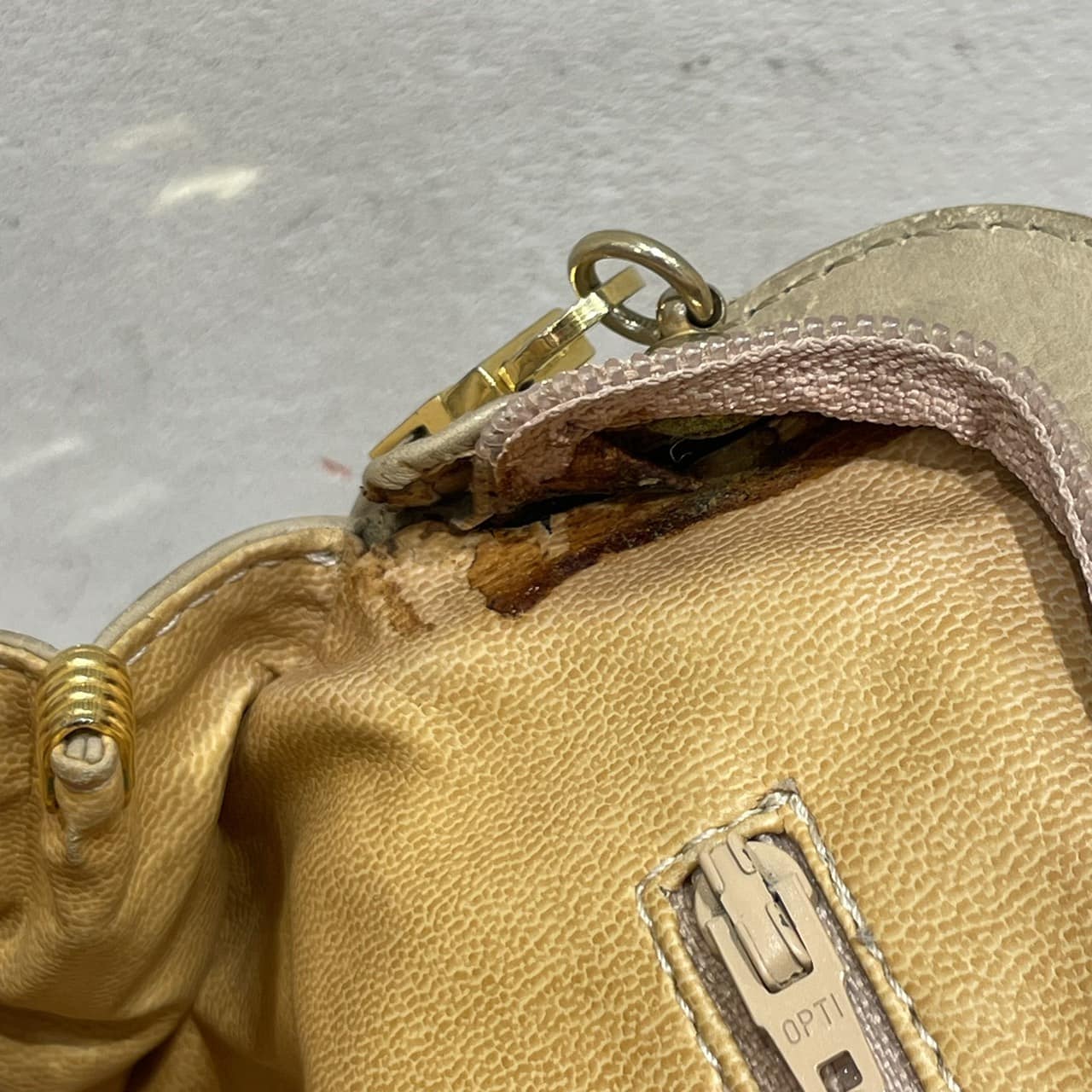vintage CELINE〈ヴィンテージセリーヌ〉ショルダーバッグ