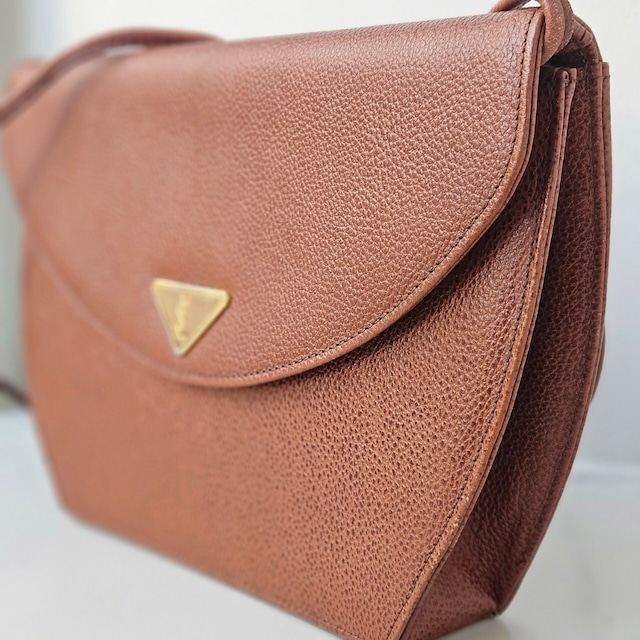 vintage YVES SAINT LAURENT(イヴ・サンローラン）ショルダーバッグ 2
