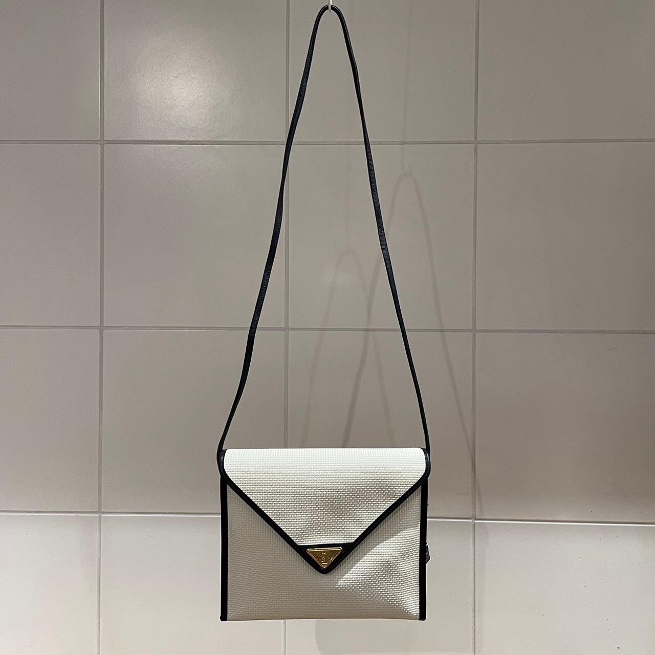 vintage YVES SAINT LAURENT〈イヴ・サンローラン〉ショルダーバッグ