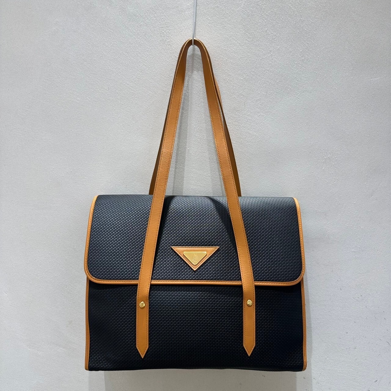 vintage YVES SAINT LAURENT(イヴ・サンローラン）ハンドバッグ