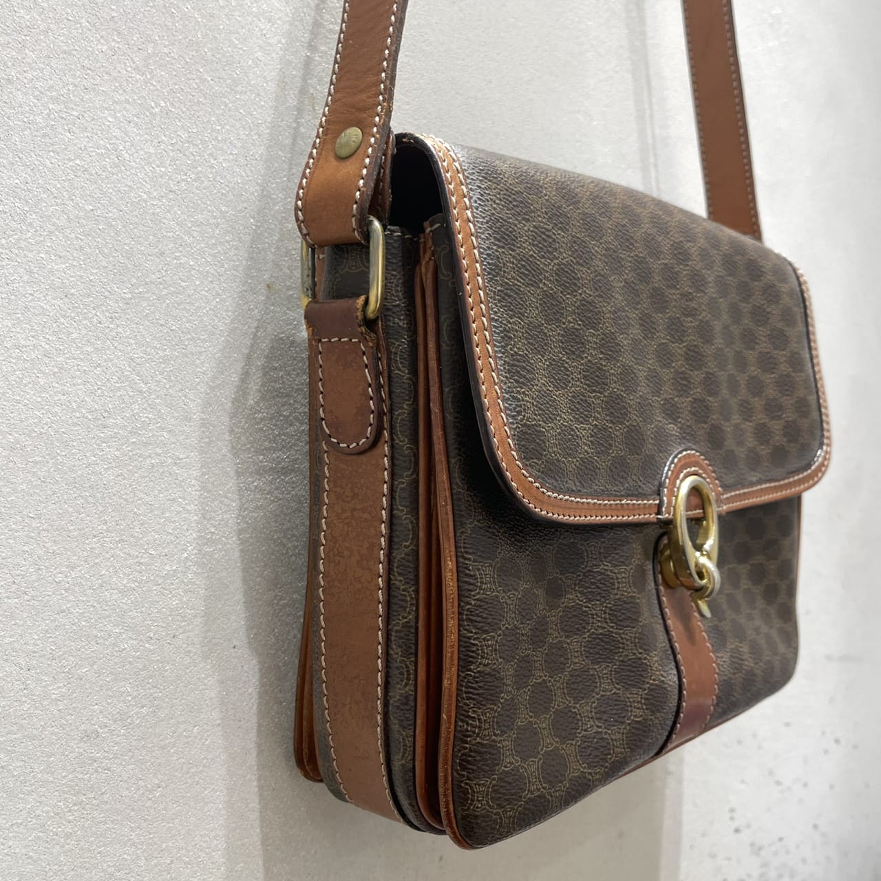 vintage CELINE(ヴィンテージセリーヌ）ショルダーバッグ