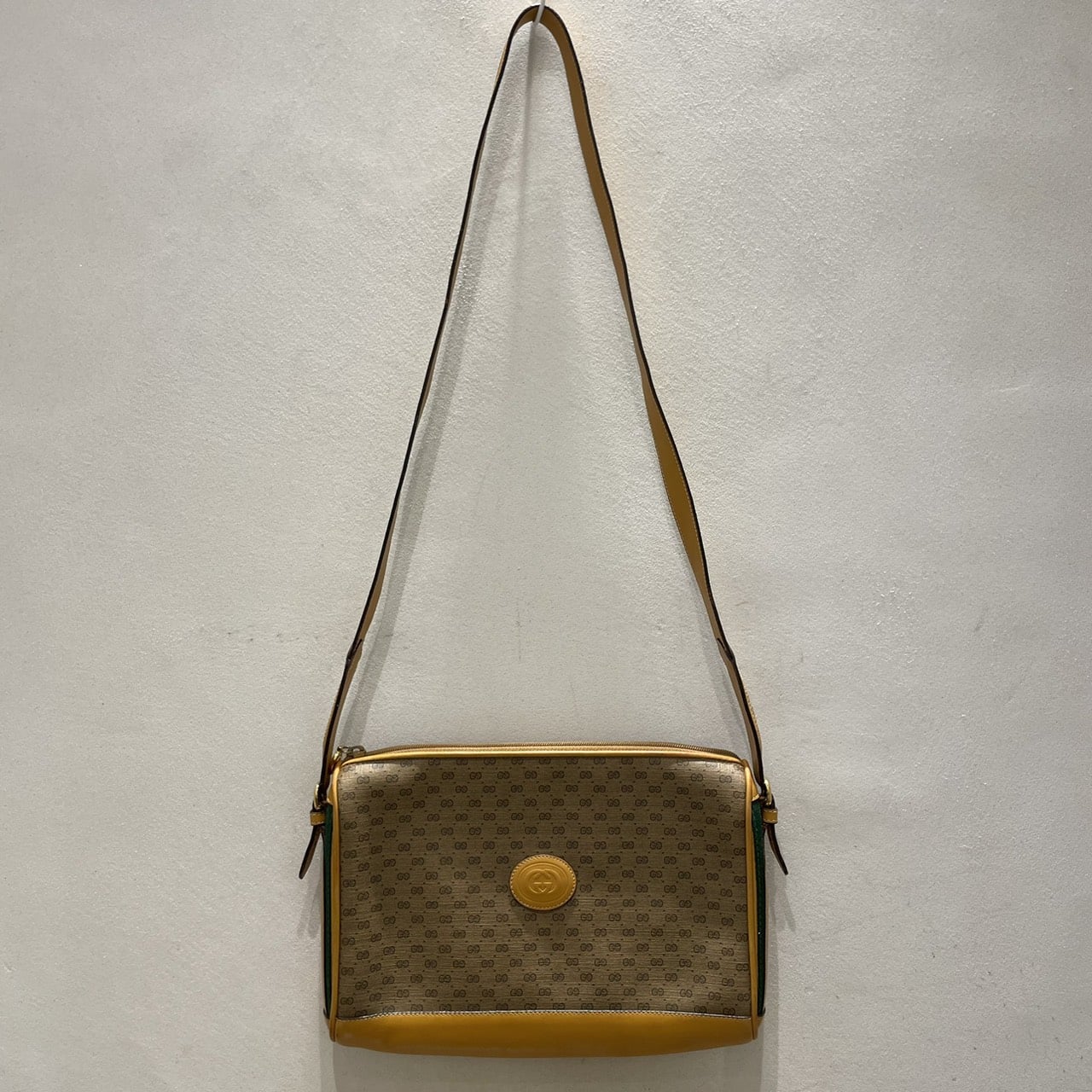 vintage GUCCI〈ヴィンテージグッチ〉ショルダーバッグ