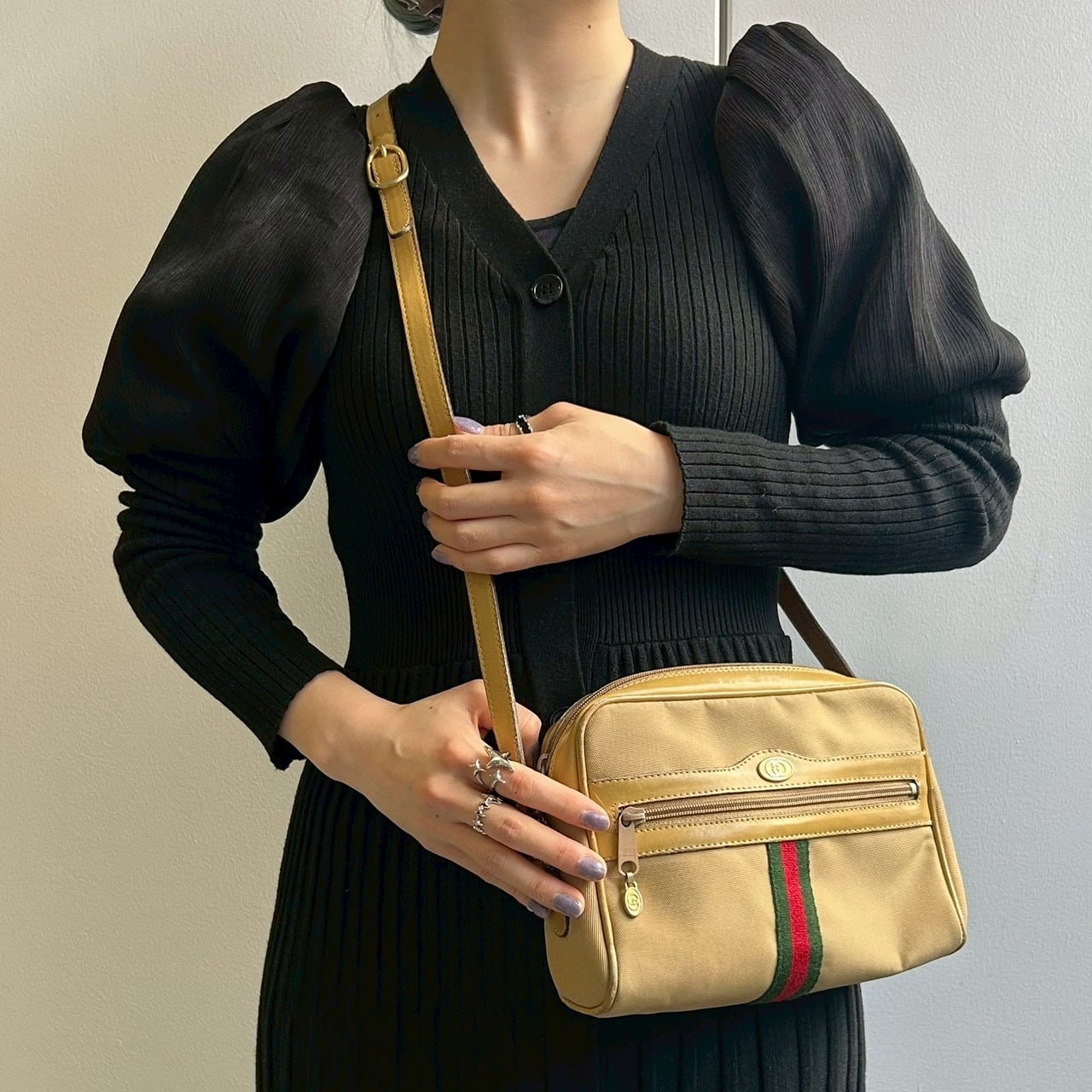 vintage GUCCI〈ヴィンテージグッチ〉ショルダーバッグ