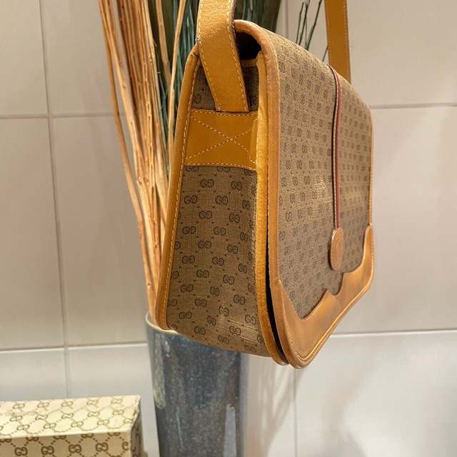 vintage GUCCI 〈ヴィンテージグッチ〉ショルダーバッグ 1