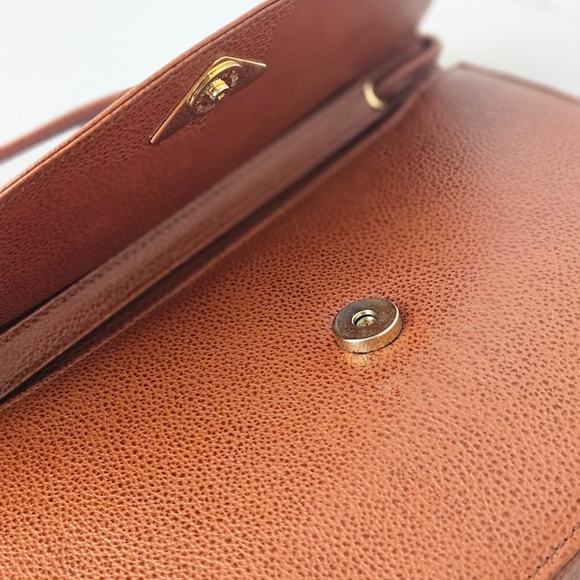 vintage YVES SAINT LAURENT(イヴ・サンローラン）ショルダーバッグ 2