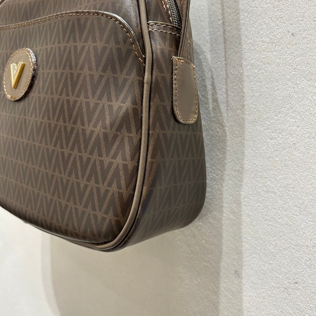 vintage VALENTINO (バレンティノ)　ショルダーバッグ