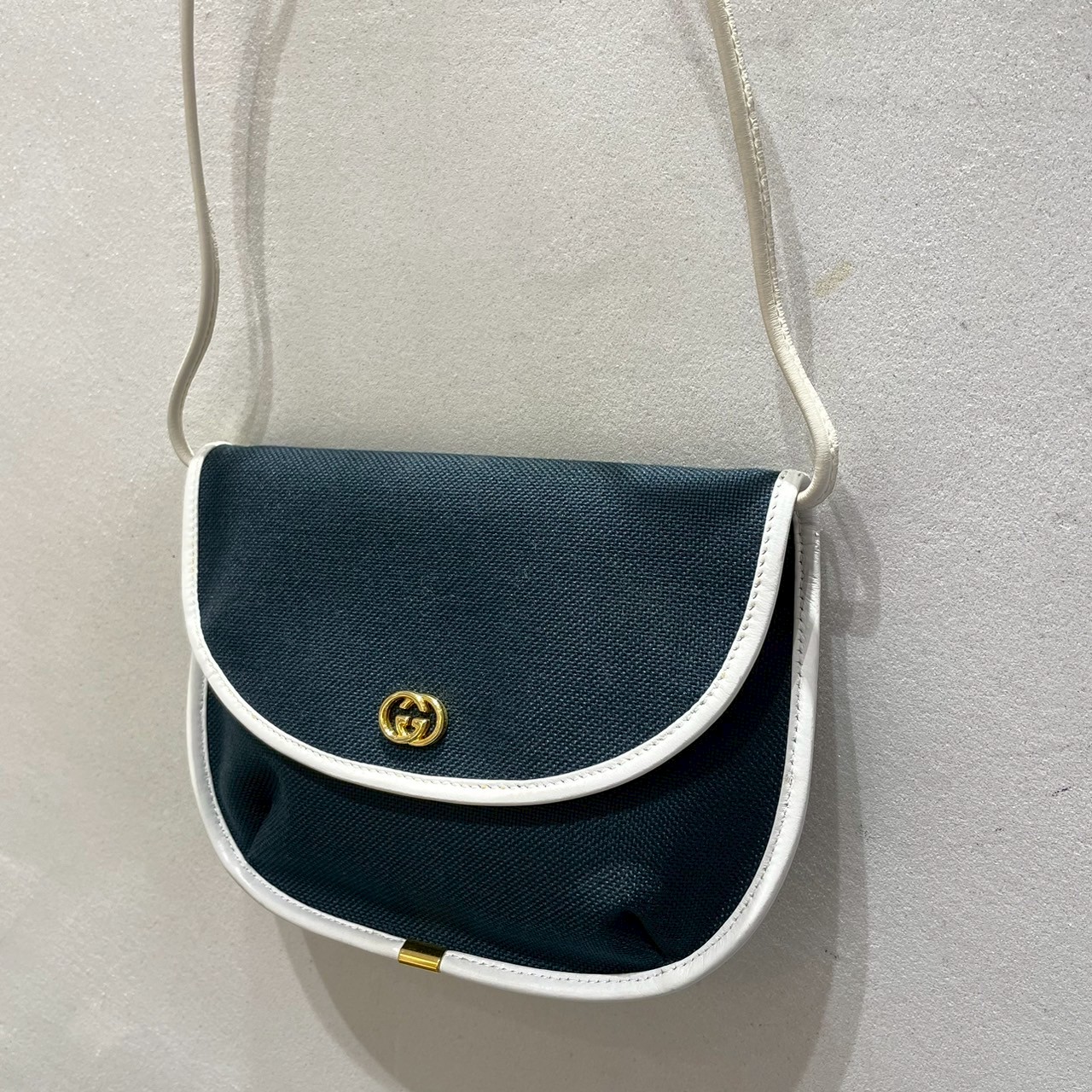vintage GUCCI〈ヴィンテージグッチ〉ショルダーバッグ