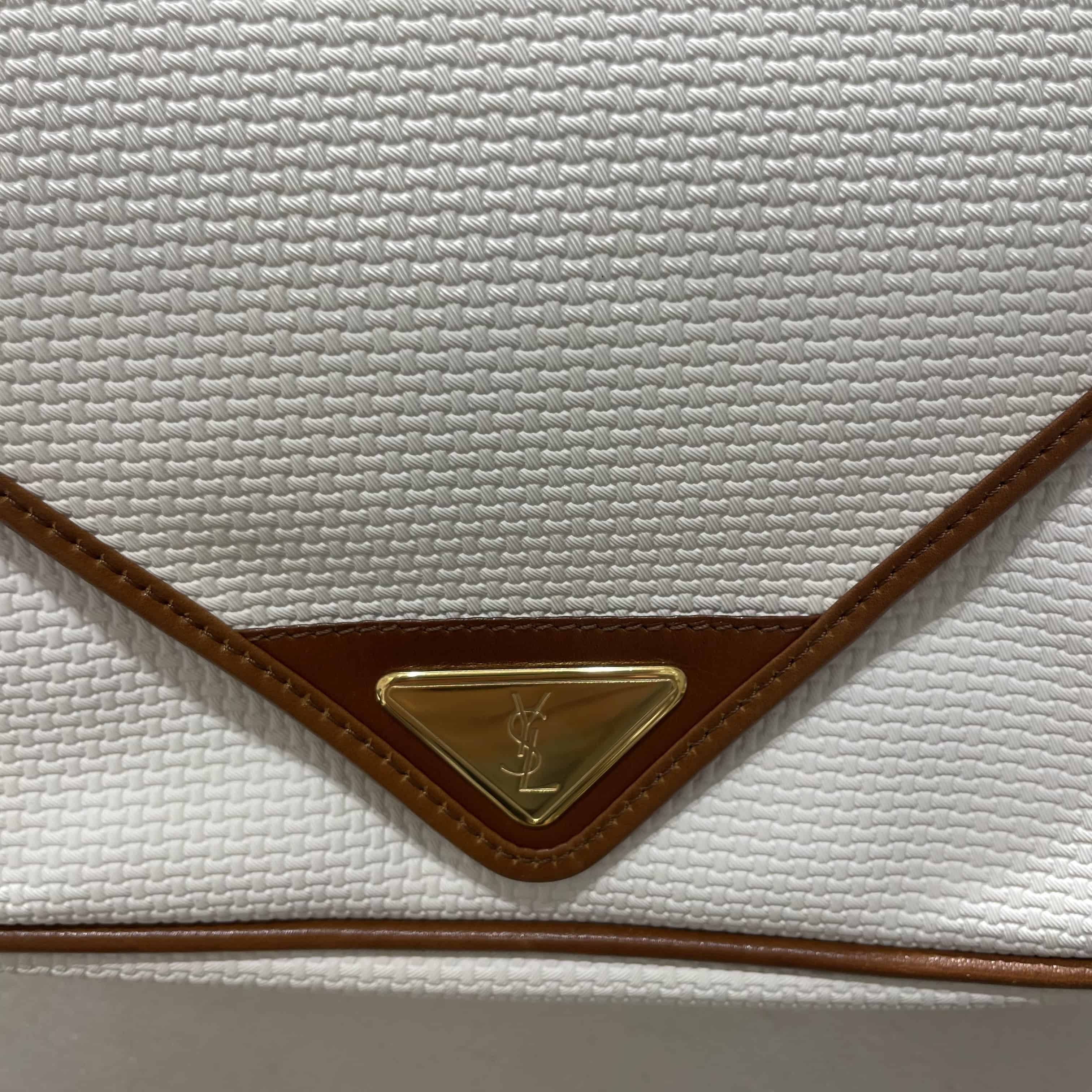 vintage YVES SAINT LAURENT〈イヴ・サンローラン〉ショルダーバッグ