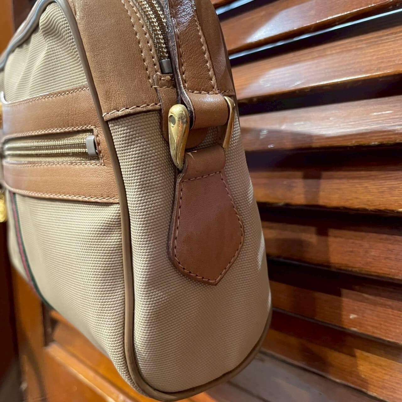 vintage GUCCI〈ヴィンテージグッチ〉ショルダーバッグ