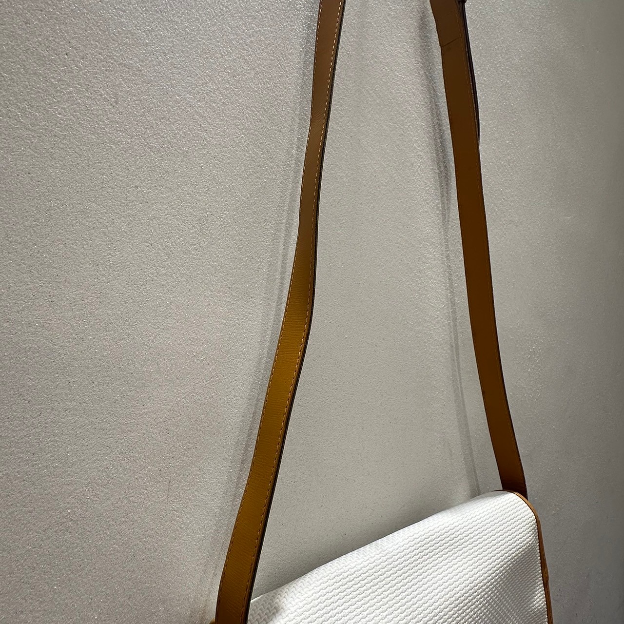 vintage YVES SAINT LAURENT〈イヴ・サンローラン〉ショルダーバッグ