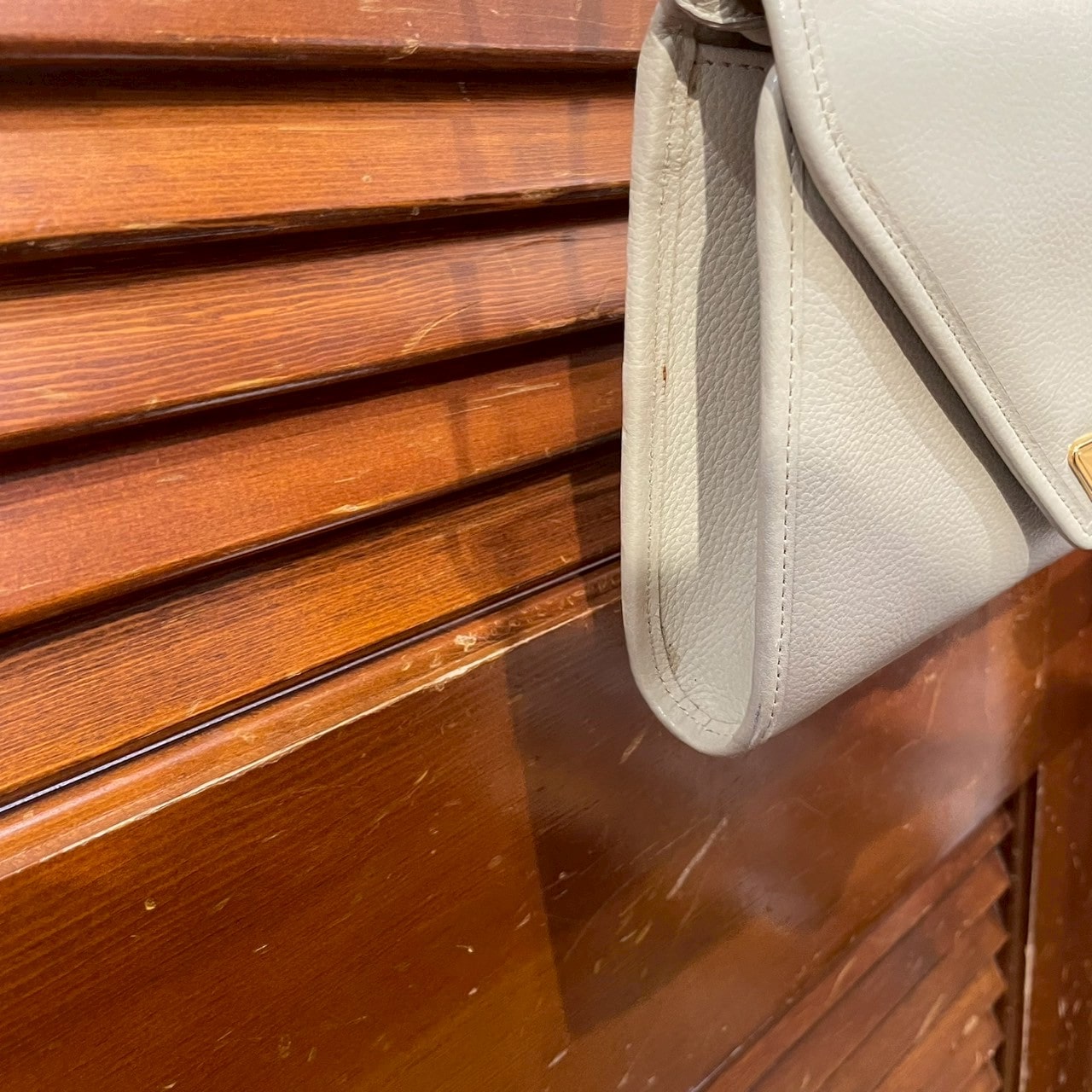 vintage YVES SAINT LAURENT(イヴ・サンローラン）ショルダーバッグ