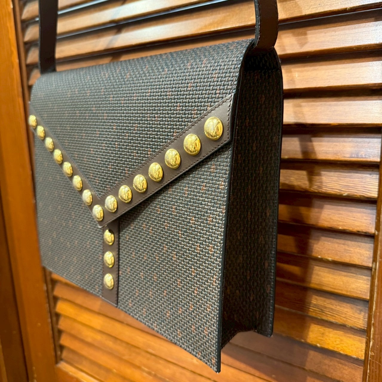 vintage YVES SAINT LAURENT(イヴ・サンローラン）ショルダーバッグ
