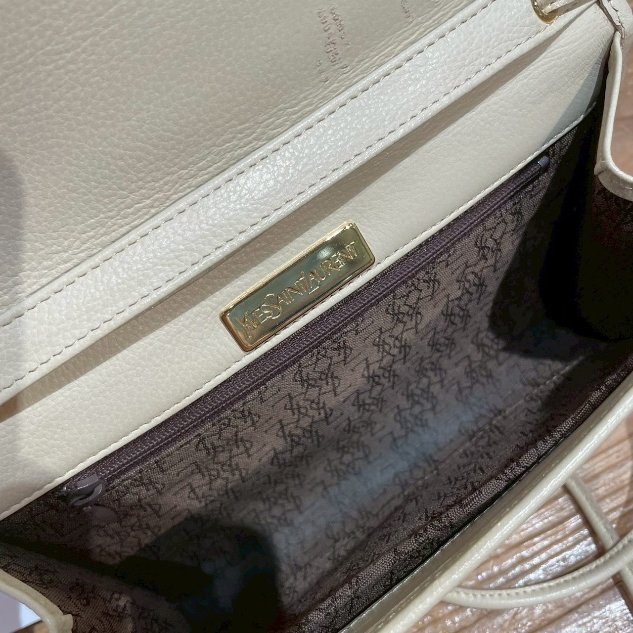 vintage YVES SAINT LAURENT(イヴ・サンローラン）ショルダーバッグ