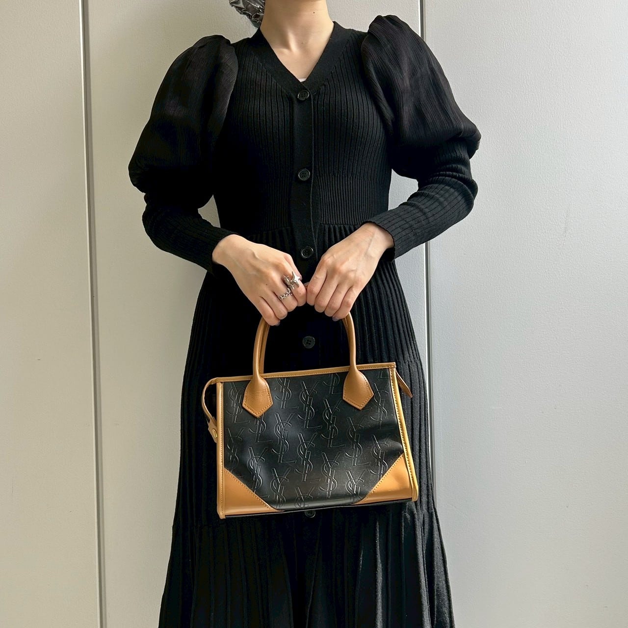 vintage YVES SAINT LAURENT〈イヴ・サンローラン〉ハンドバッグ