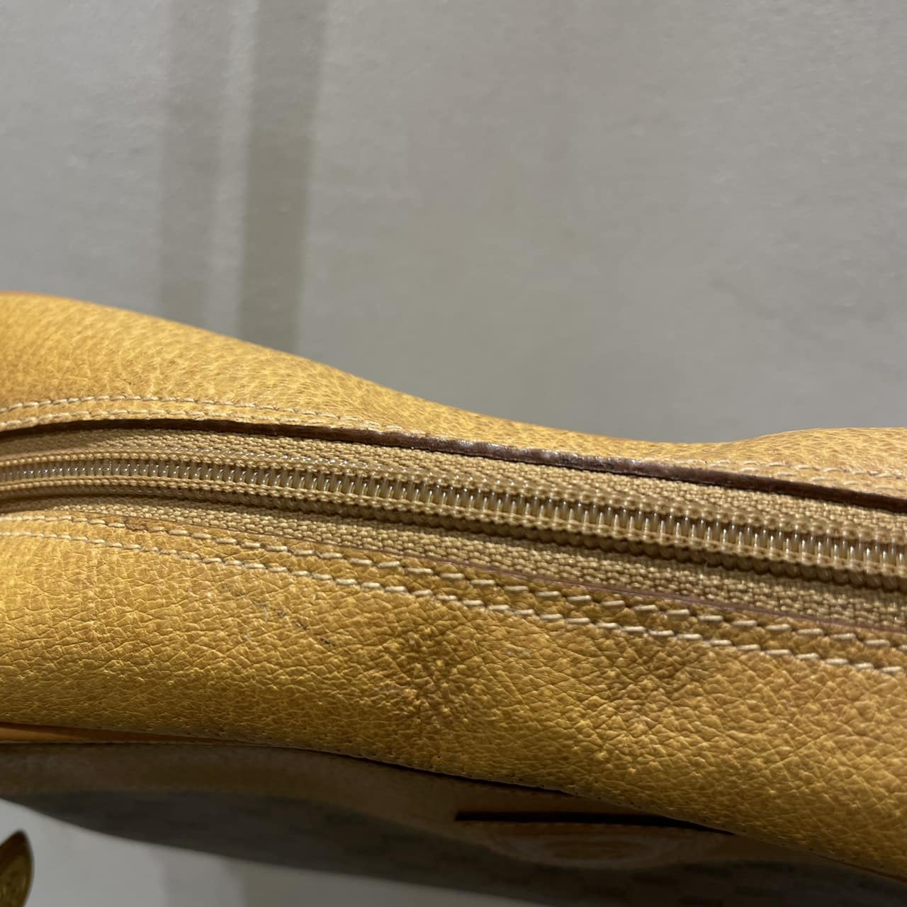 vintage GUCCI〈ヴィンテージグッチ〉ショルダーバッグ