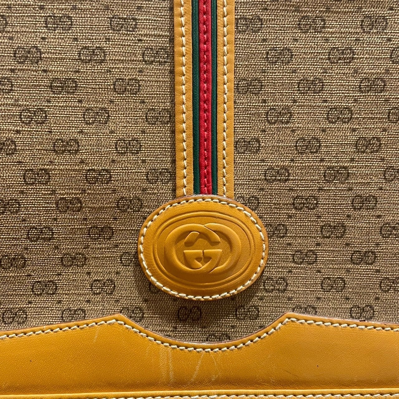 vintage GUCCI 〈ヴィンテージグッチ〉ショルダーバッグ