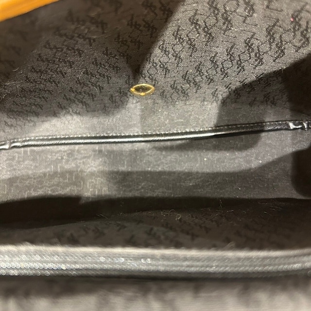 vintage YVES SAINT LAURENT(イヴ・サンローラン）ショルダーバッグ