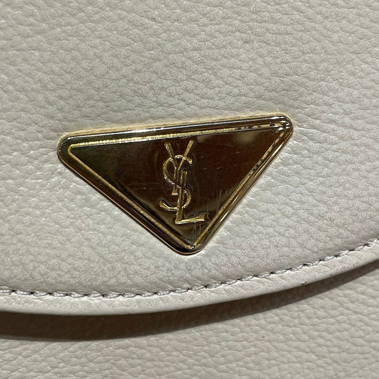 vintage YVES SAINT LAURENT〈イヴ・サンローラン〉ショルダーバッグ