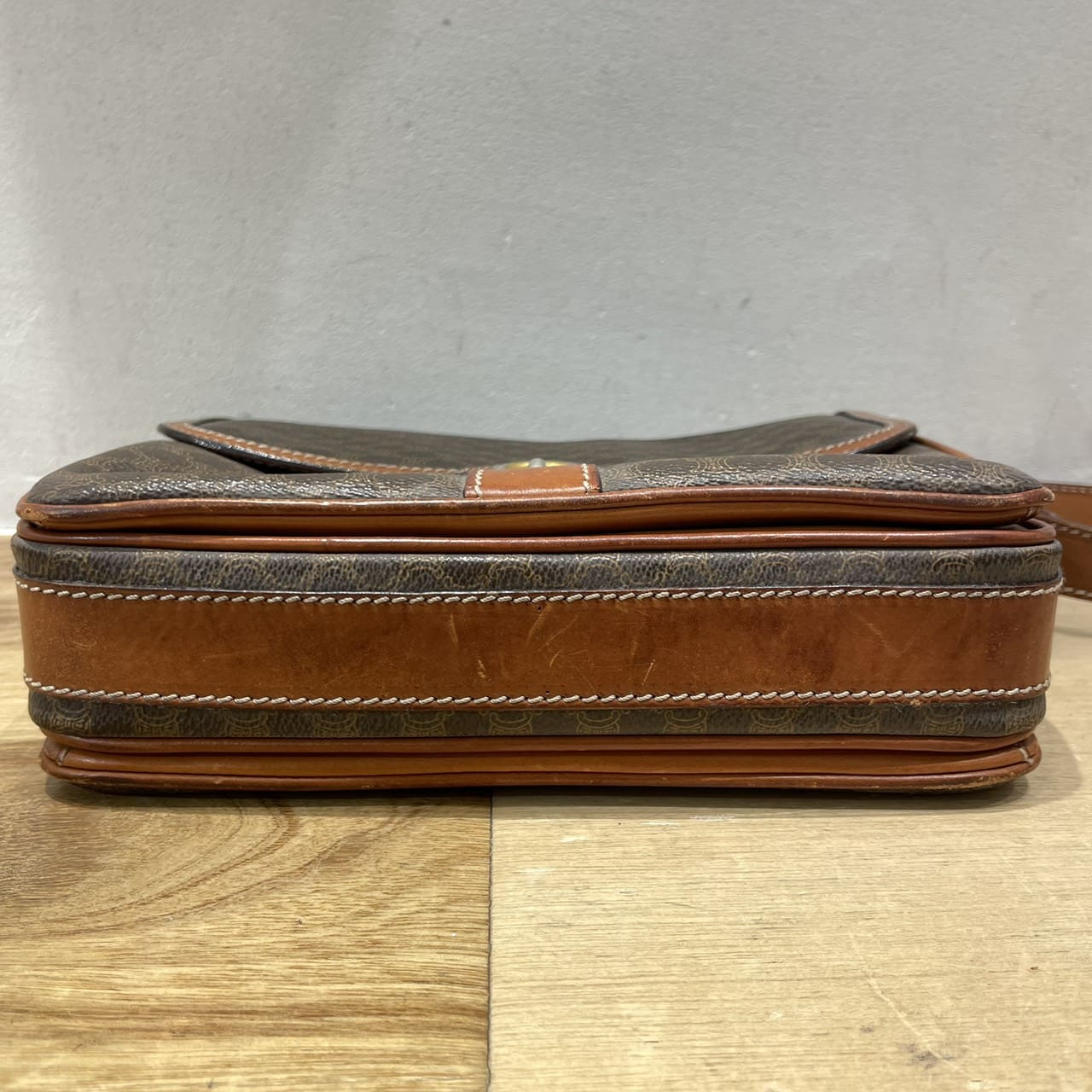 vintage CELINE(ヴィンテージセリーヌ）ショルダーバッグ