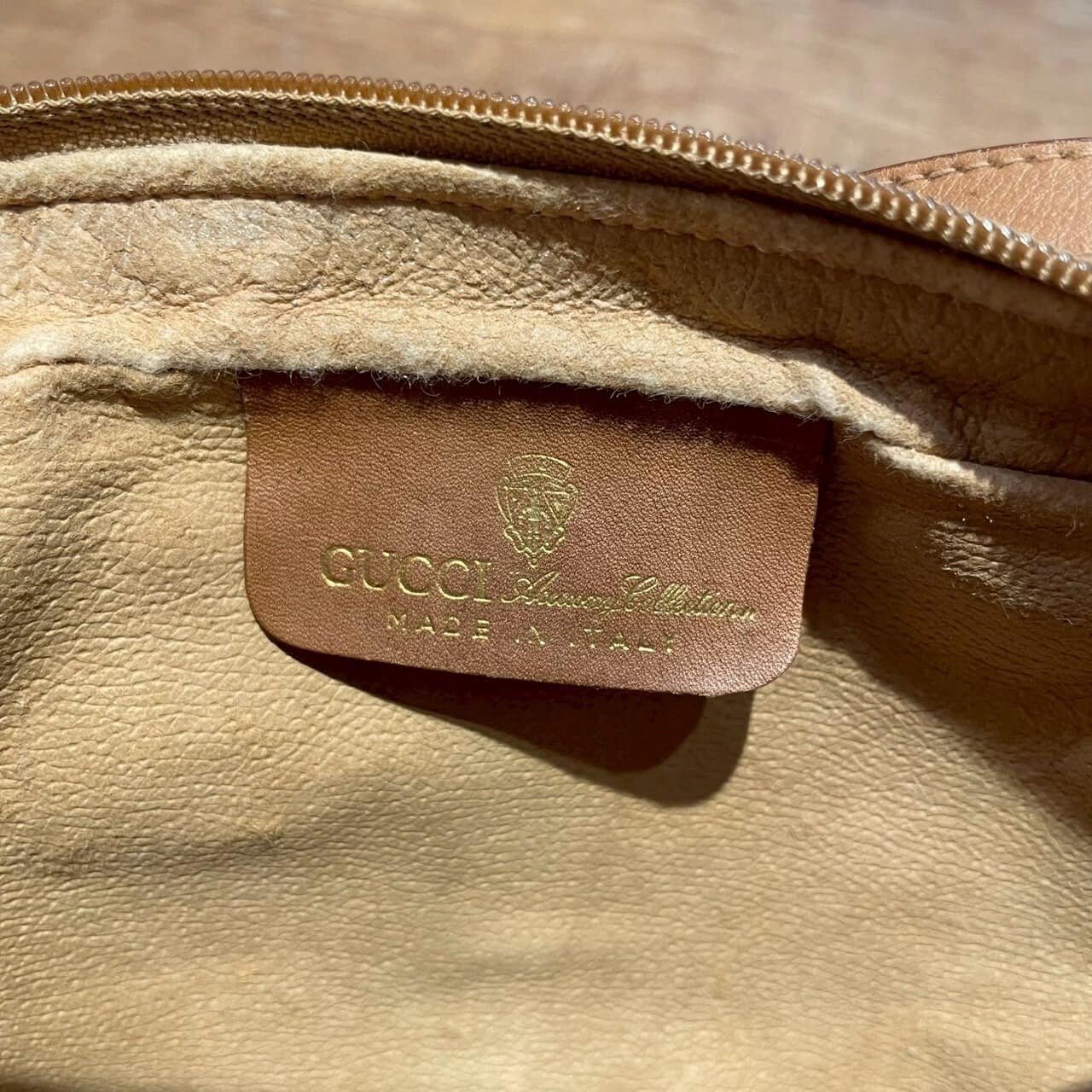 vintage GUCCI〈ヴィンテージグッチ〉ショルダーバッグ