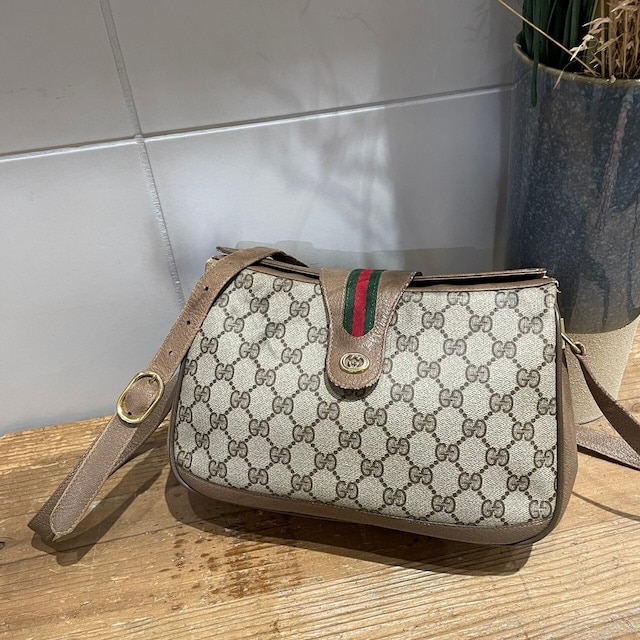 vintage GUCCI 〈ヴィンテージグッチ〉ショルダーバッグ