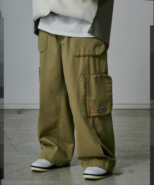 FACETASM×DICKIES CARGO PANTS BEIGE 3