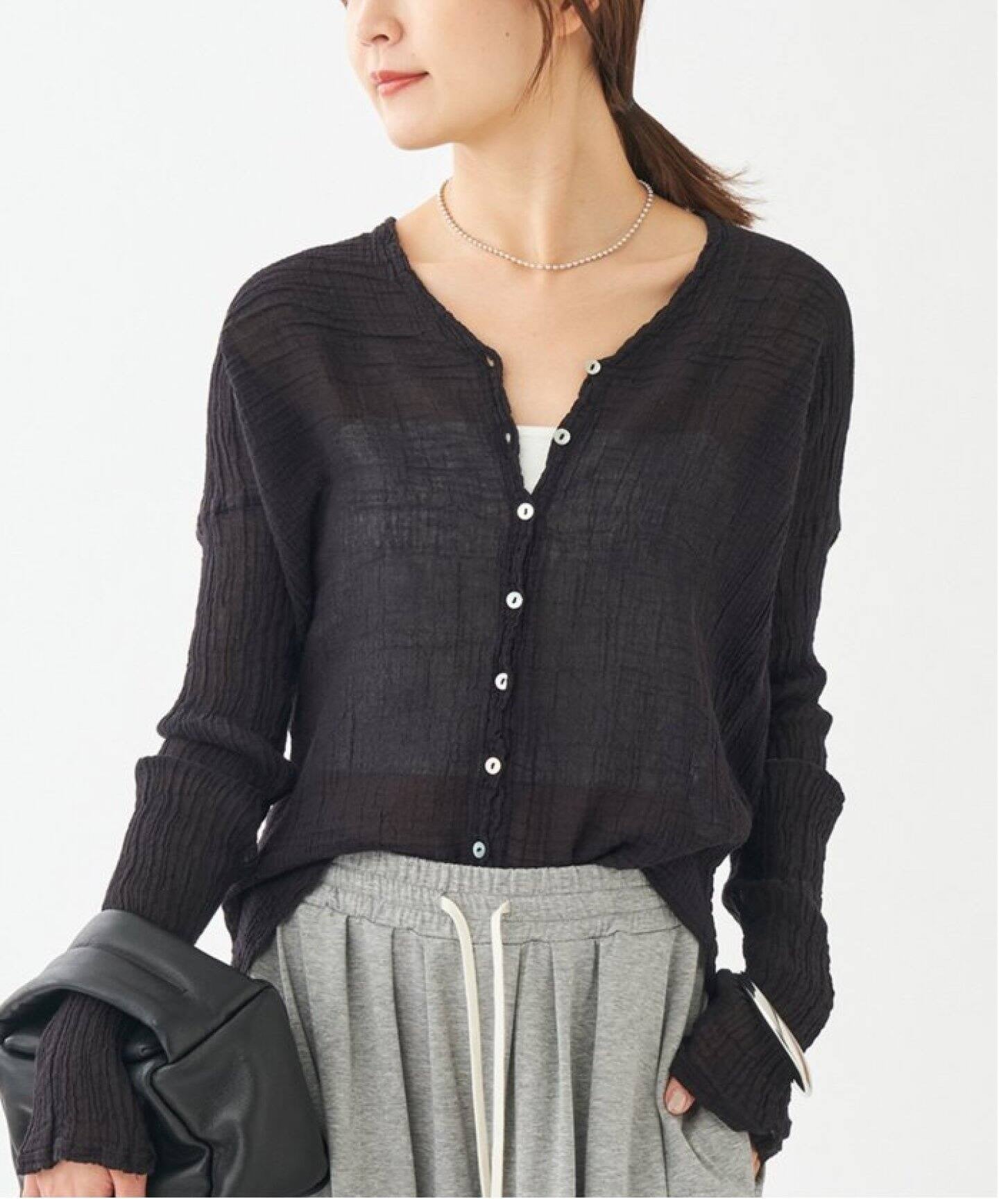 【小川様専用ページ】LES ATELIERS FRANCAIS DE CONFECTION 別注 Vネック ブラウス ブラック フリー