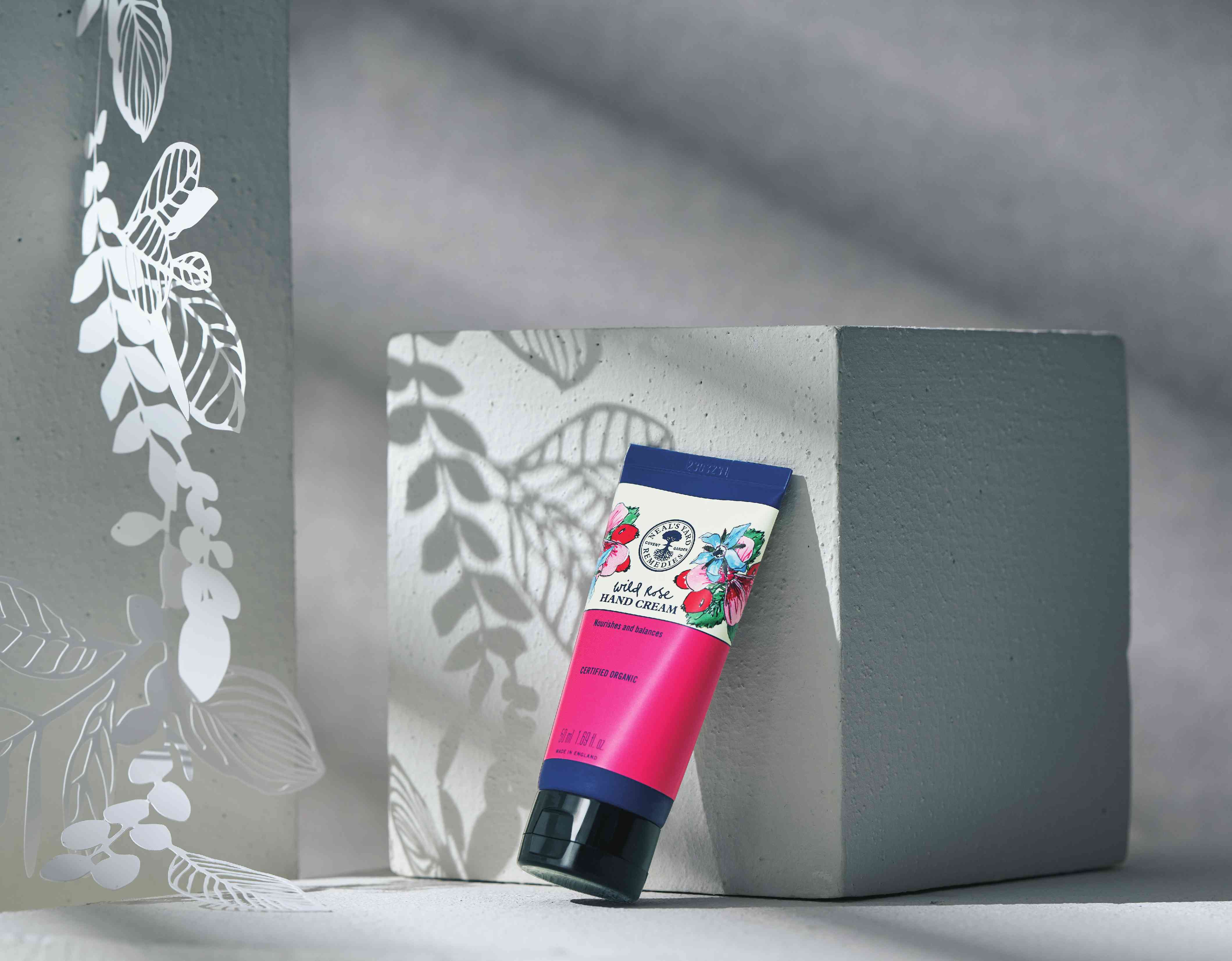 ハートフルセレクション コンシェルジュ DCコース（カードタイプ）カタログギフト カードタイプ