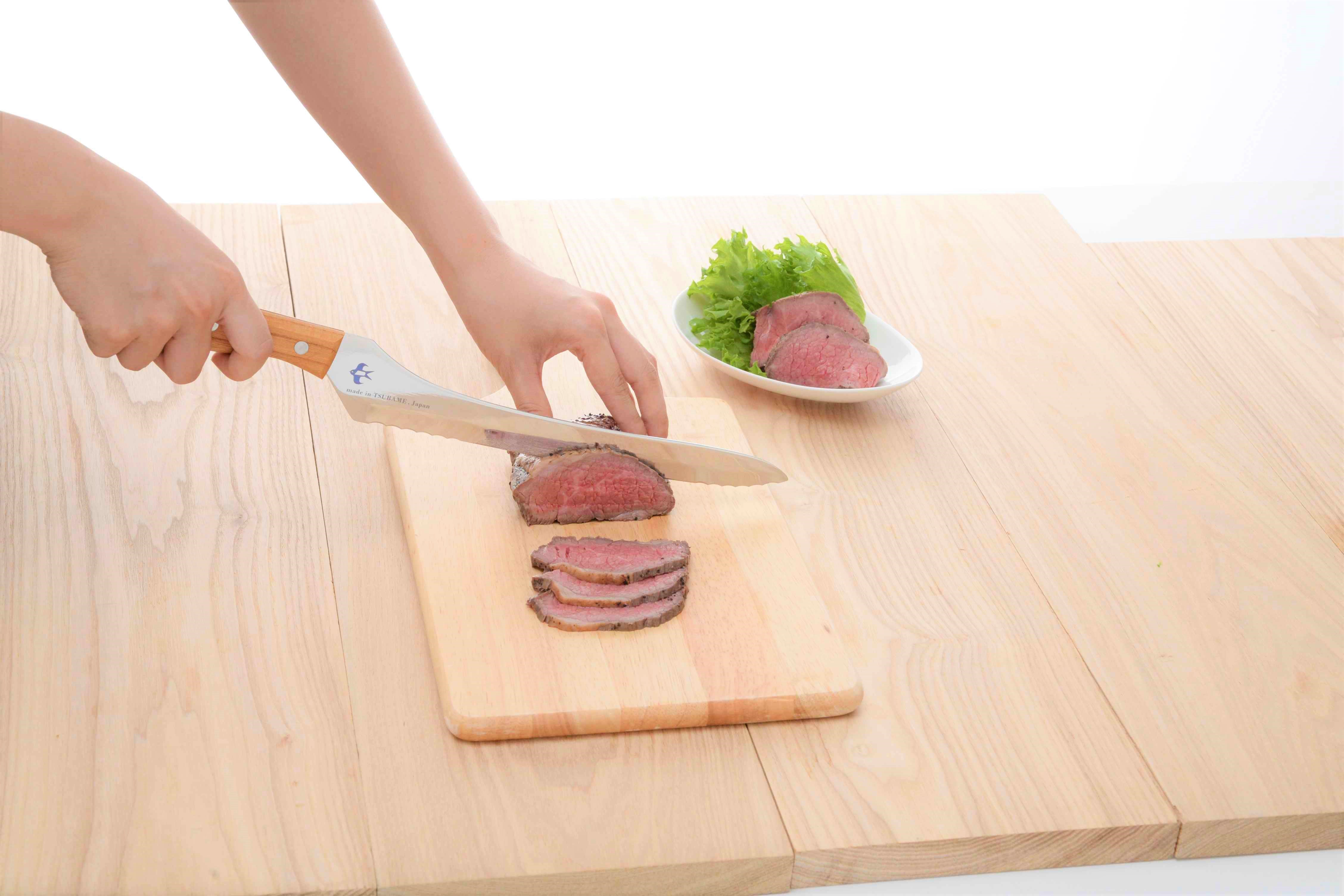 つばめのパンナイフ